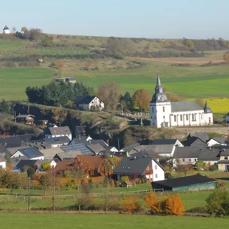 Ferienhaus Holiday home *